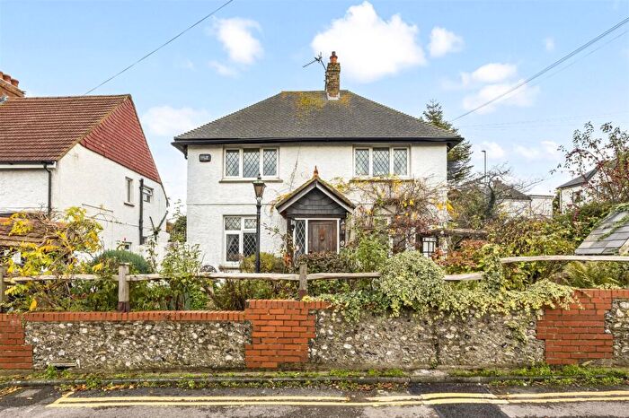 3 Bedroom Detached House For Sale In Dale Avenue, Patcham, Brighton, BN1