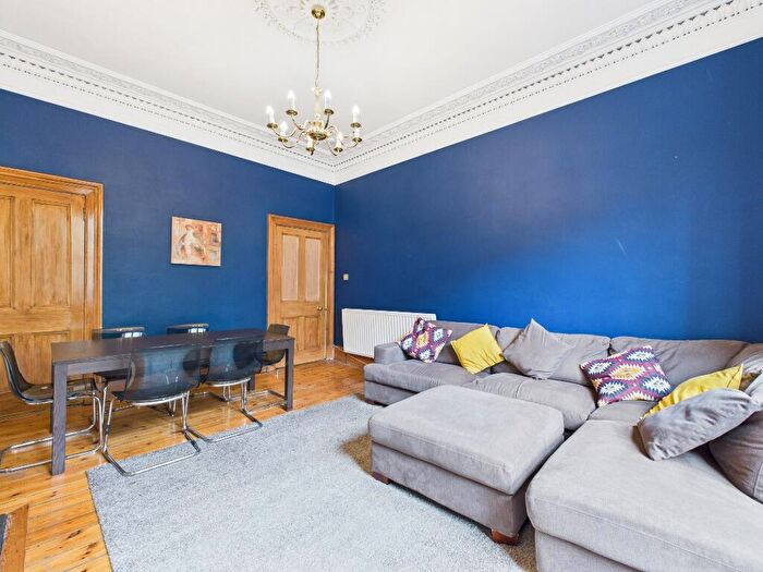 3 Bedroom Flat To Rent In Forrest Road, Meadows, Edinburgh, EH1