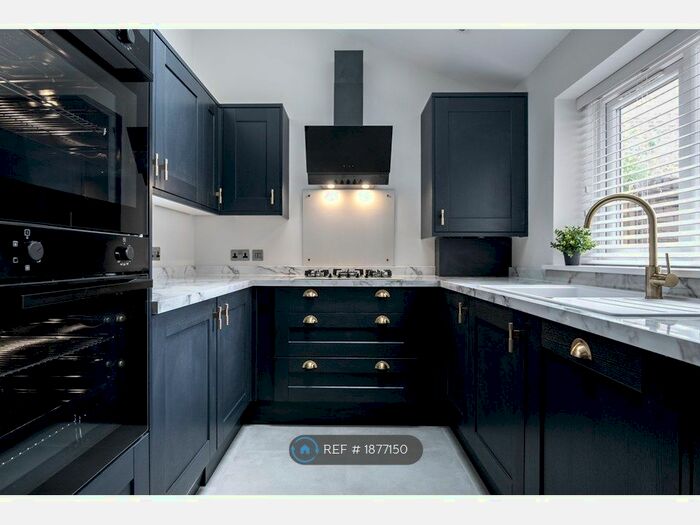 6 Bedroom Terraced House To Rent In Cranborne Road, Liverpool, L15