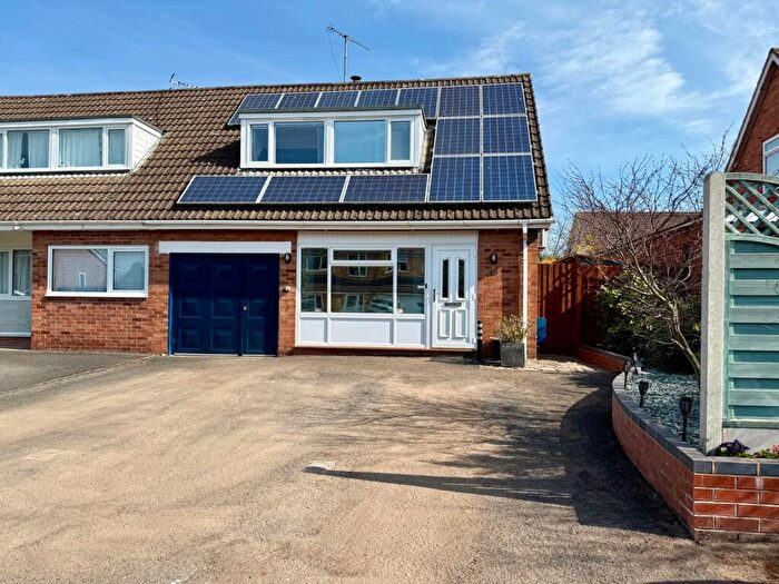 3 Bedroom Semi-Detached House For Sale In Syers Croft, Clehonger, Hereford, HR2