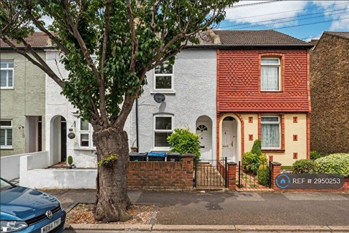 2 Bedroom Terraced House To Rent In Newark Road, South Croydon, CR2