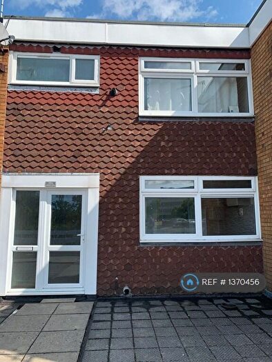 2 Bedroom Maisonette To Rent In Church Walk, Burgess Hill, RH15