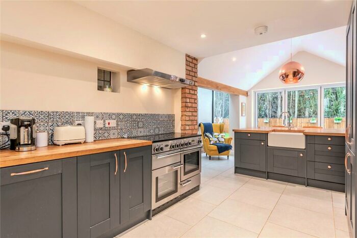 4 Bedroom Detached House For Sale In Broom Road, Stanford, Biggleswade, Bedfordshire, SG18