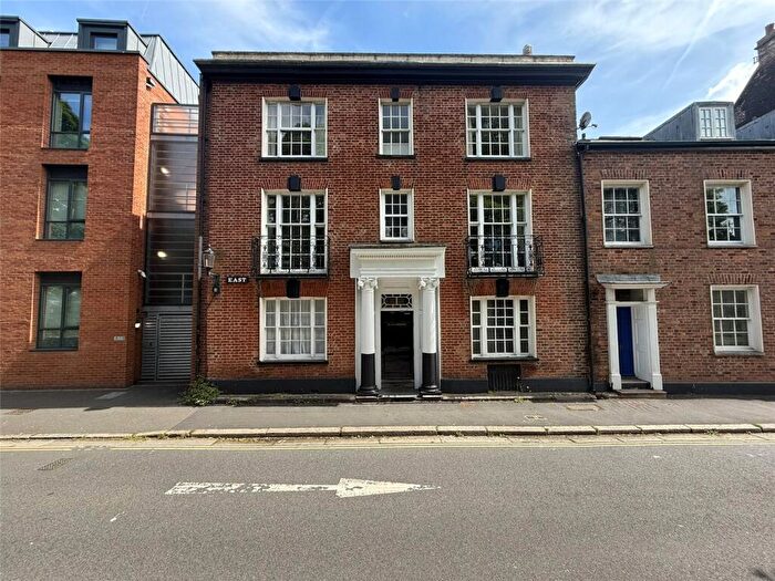 1 Bedroom Apartment To Rent In Bartholomew Street East, Exeter, EX4