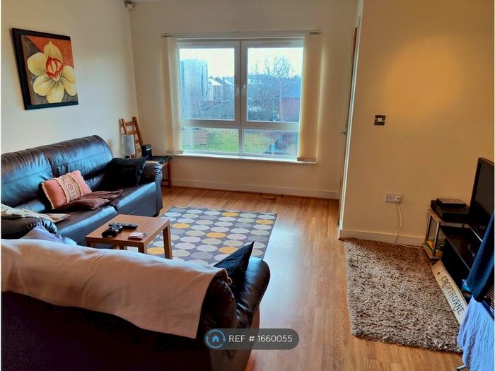 3 Bedroom End Of Terrace House To Rent In Georgia Avenue, Manchester, M20