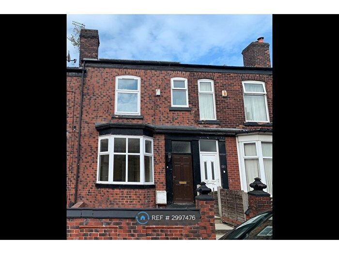 3 Bedroom Terraced House To Rent In Hilden St, Bolton, BL2