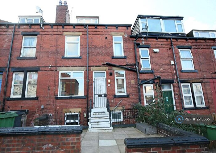 2 Bedroom Terraced House To Rent In Anderson Mount, Leeds, LS8