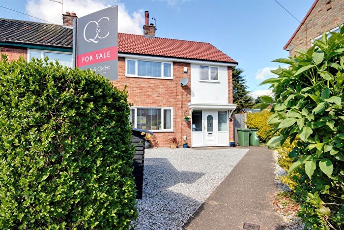 3 Bedroom End Terrace House For Sale In Wauldby Close, Anlaby, Hull, HU10