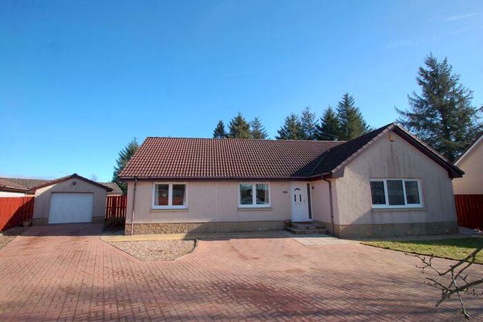 4 Bedroom Detached Bungalow For Sale In Moss Way, Braehead, ML11