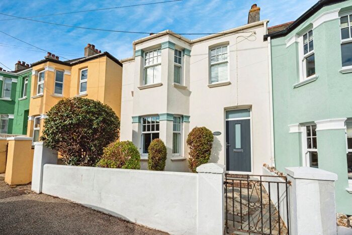 3 Bedroom End Terrace House For Sale In Glynn Road, Padstow, Cornwall, PL28