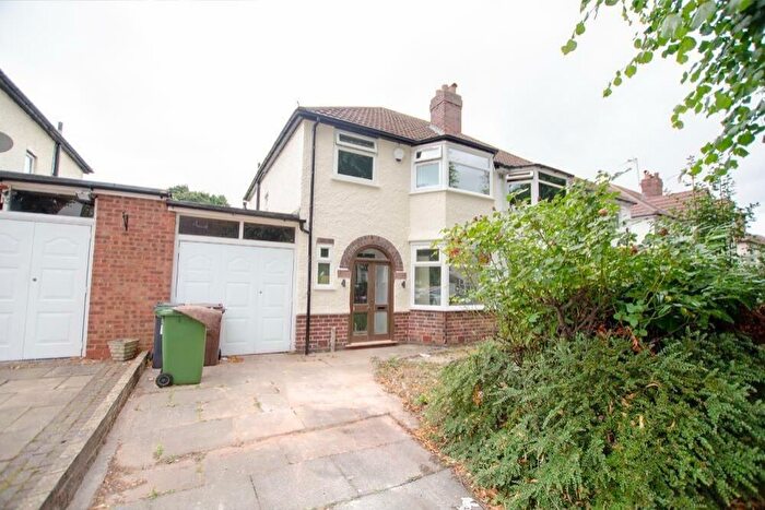 3 Bedroom Property To Rent In Stanway Road, Shirley, Solihull, B90