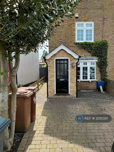 2 Bedroom Semi-Detached House To Rent In Dunmow Road, Bishop's Stortford, CM23