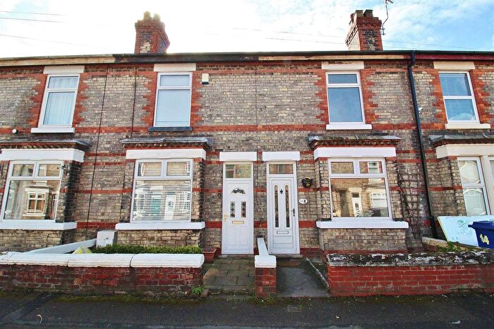 2 Bedroom Terraced House To Rent In Newport Avenue, Selby, YO8