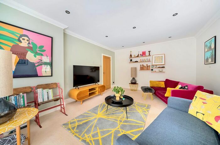 5 Bedroom Detached House For Sale In Molyneux Park Road, Tunbridge Wells, TN4