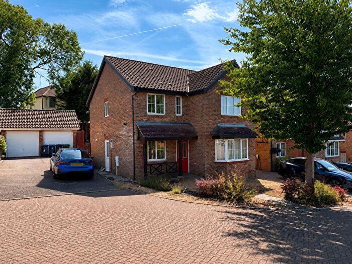 4 Bedroom Detached House For Sale In Norton Close, Papworth Everard, CB23