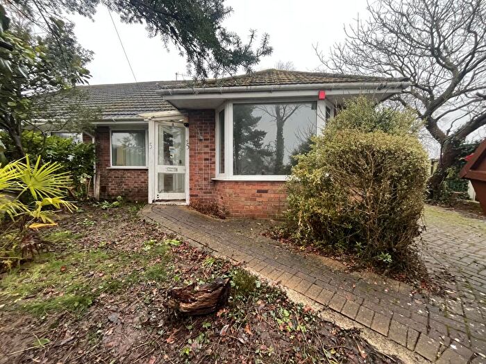 2 Bedroom Semi-Detached Bungalow For Sale In Eastwick Crescent, Stoke-On-Trent, Staffordshire, ST4