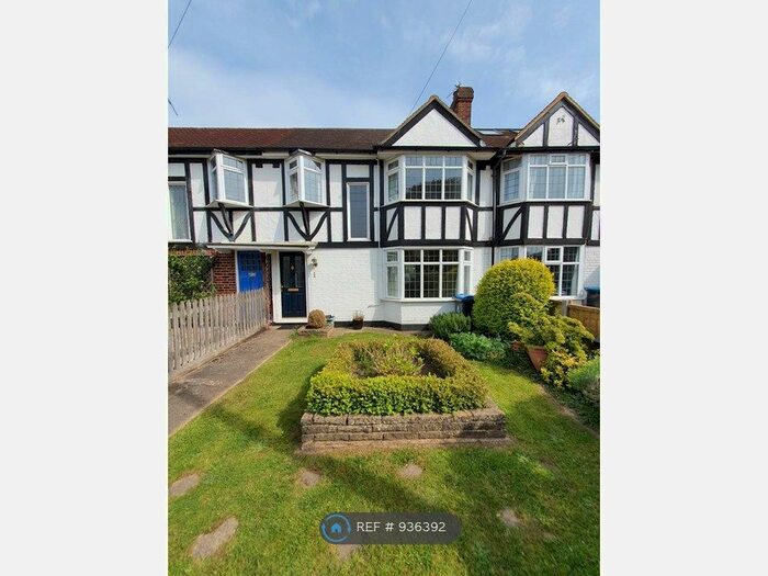 3 Bedroom Terraced House To Rent In Hollybush Road, London, KT2