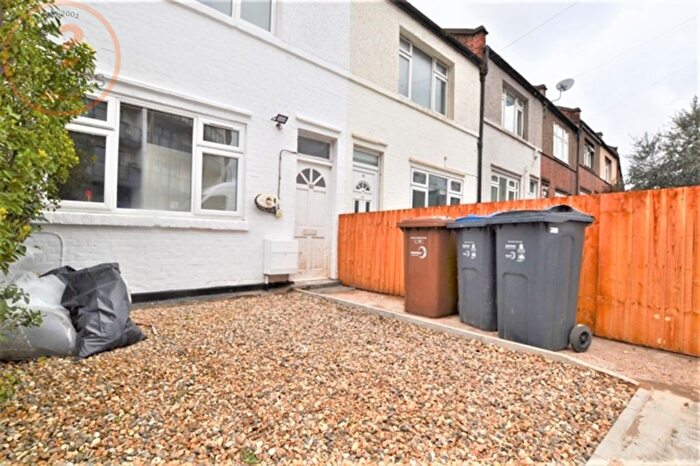 5 Bedroom Property To Rent In Durnsford Road, Wimbledon Park, London, SW19