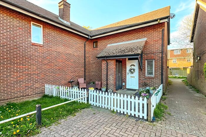 3 Bedroom End Of Terrace House For Sale In Eriskay Court, Worthing, West Sussex, BN13