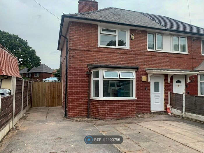 3 Bedroom Semi-Detached House To Rent In Merewood Avenue, Manchester, M22