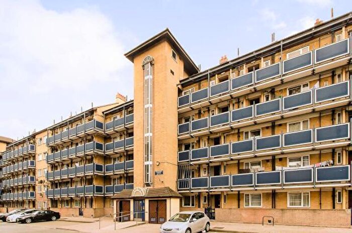 2 Bedroom Flat To Rent In Wickford Street, London, E1