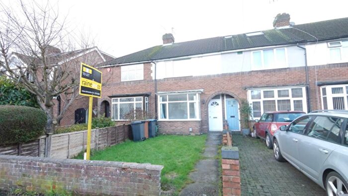 2 Bedroom House To Rent In Heathcote Avenue, Hatfield, AL10