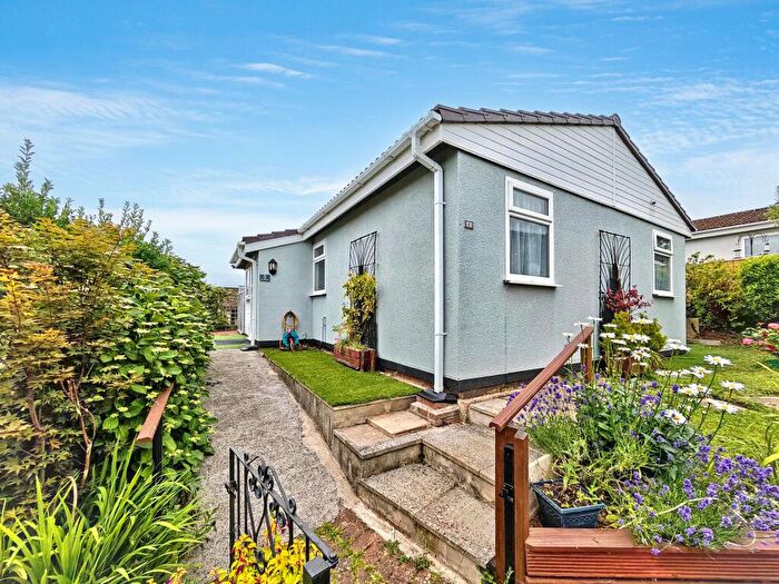 2 Bedroom Park Home For Sale In Dove Way, Exonia Park, Exeter, EX2