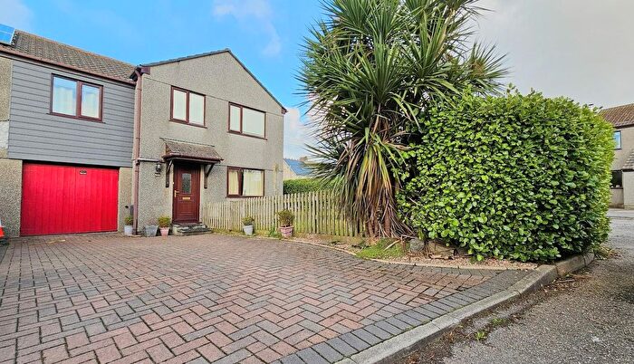3 Bedroom Semi-Detached House For Sale In Trevarnon Close, Connor Downs, Hayle, TR27