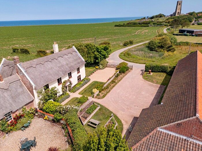 6 Bedroom Detached House For Sale In Happisburgh, Norwich, NR12