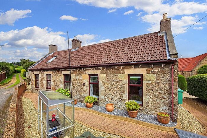 3 Bedroom Detached House For Sale In Chance Inn, Cupar, KY15
