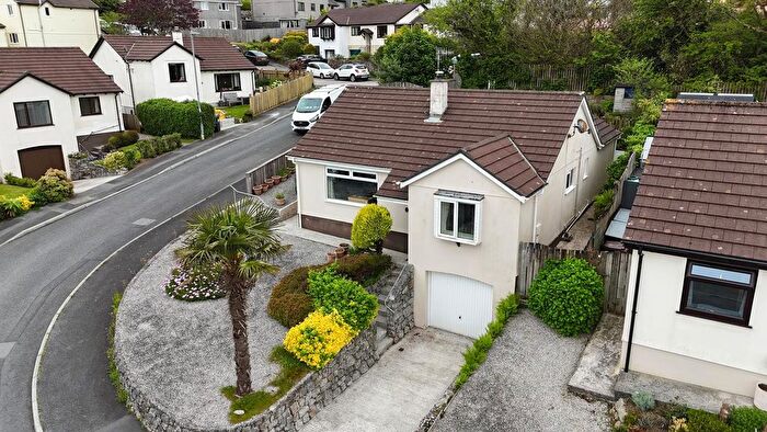 3 Bedroom Detached House For Sale In Tregarrick Close, Helston, TR13