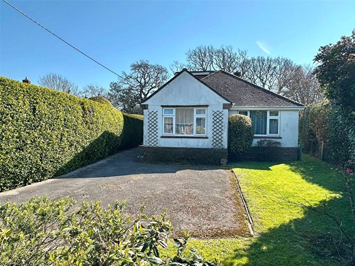 3 Bedroom Detached House For Sale In Buckstone Close, Everton, Lymington, Hampshire, SO41