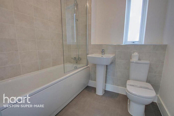 1 Bedroom Flat To Rent In Faraday Road, Weston Super Mare, BS24