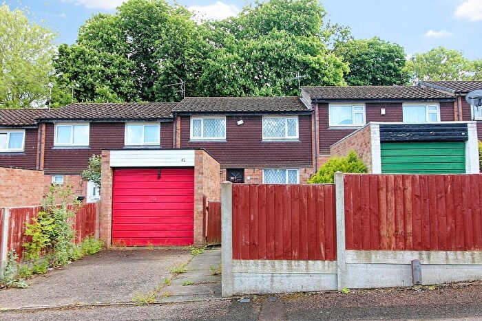 3 Bedroom Town House For Sale In Champion Close, Rowlatts Hill, LE5