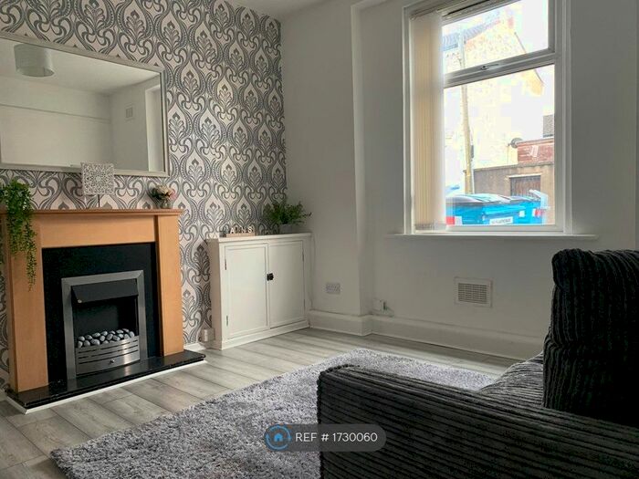2 Bedroom Flat To Rent In Jacob Street, Liverpool, L8