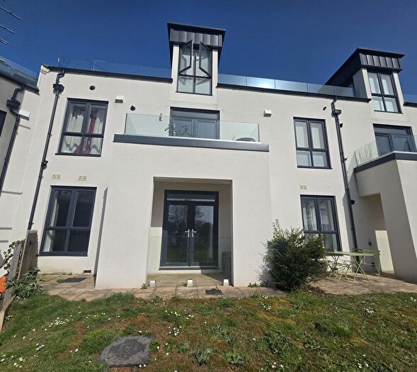1 Bedroom Flat To Rent In Centenary Way, Penzance, TR18