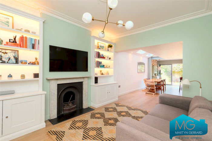 5 Bedroom Semi-Detached House To Rent In Shaftesbury Road, Crouch End, London, N19