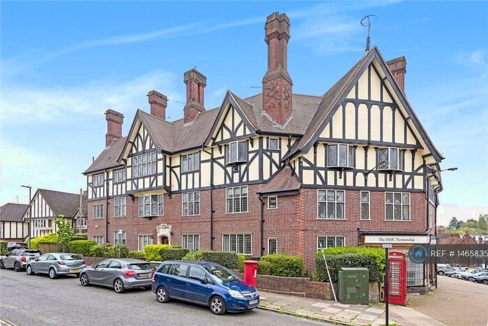 2 Bedroom Flat To Rent In Grange Gardens, Pinner, HA5