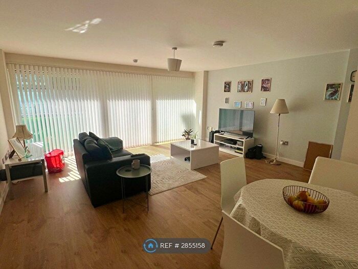 1 Bedroom Flat To Rent In Concord Street, Leeds, LS2