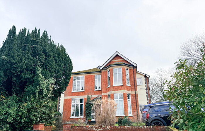 1 Bedroom Flat For Sale In Guildford Road, Farnham, GU10