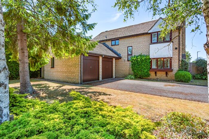 4 Bedroom Detached House For Sale In Chestnut Close, Down Ampney, Cirencester, Gloucestershire, GL7