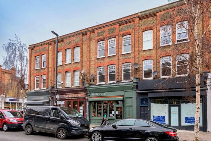 2 Bedroom Flat To Rent In Abbeville Road, London, SW4