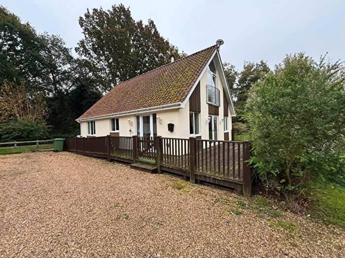 4 Bedroom Detached House To Rent In Cottage Loke, Wayford, Norwich, NR12