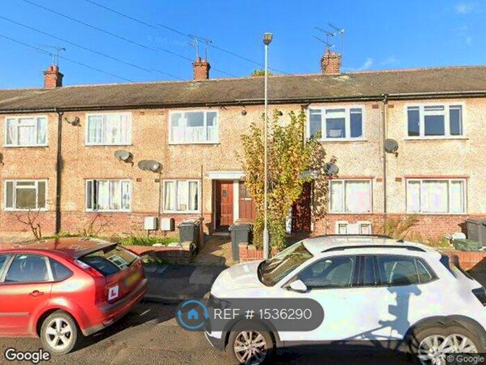 2 Bedroom Maisonette To Rent In Coval Lane, Chelmsford, CM1