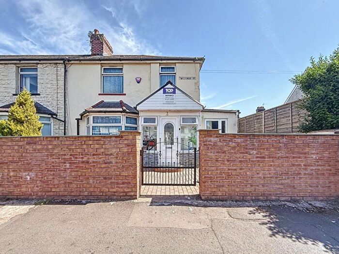 4 Bedroom Semi Detached House To Rent In Tweedsmuir Road, Cardiff, CF24
