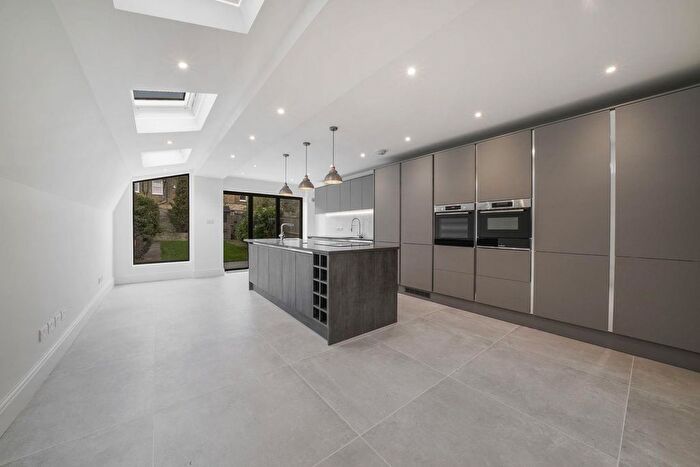 4 Bedroom Terraced House To Rent In Hopefield Avenue, London, NW6