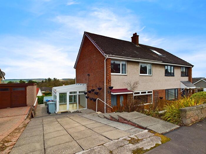 3 Bedroom Semi-Detached House For Sale In Laverockhall, Lanark, ML11