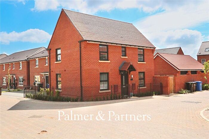 3 Bedroom Detached House For Sale In Teasel Close, Ipswich, Suffolk, IP1