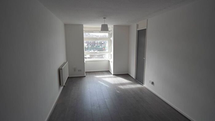 1 Bedroom Flat To Rent In Antelope Road, London, SE18