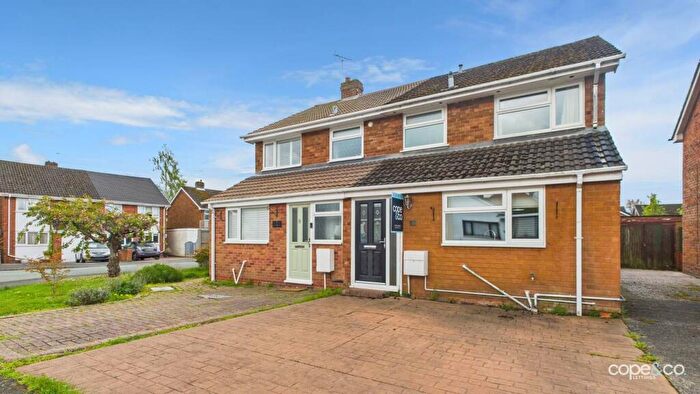 4 Bedroom Semi-Detached House To Rent In Cedar Road, Barton Under Needwood, Burton-On-Trent, Staffordshire, DE13